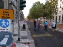 Lavori inutili in via Ferrante Aporti Milano